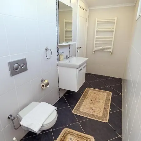 Orka Four Seasons 6 Villa *